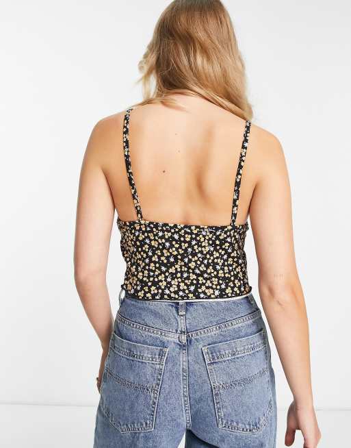 Autor Iniciativa blanco lechoso Top lencero corto fruncido en la parte delantera con estampado de  florecitas de Daisy Street | ASOS