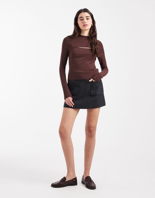 Top marrón chocolate ceñido de manga larga con abertura de ASOS DESIGN, 3 de 4