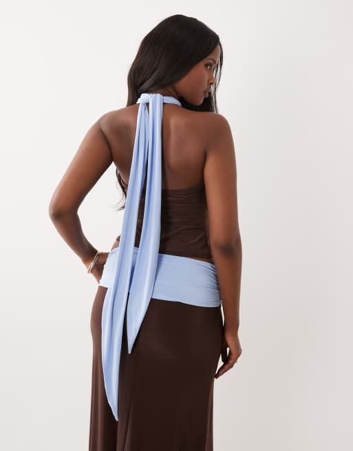 Top marrón chocolate con cuello halter anudado en contraste de tejido suave de ASOS DESIGN (parte de un conjunto), 4 de 4
