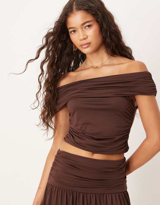 Top marrón chocolate con escote Bardot fruncido Mix & Match de ASOS DESIGN