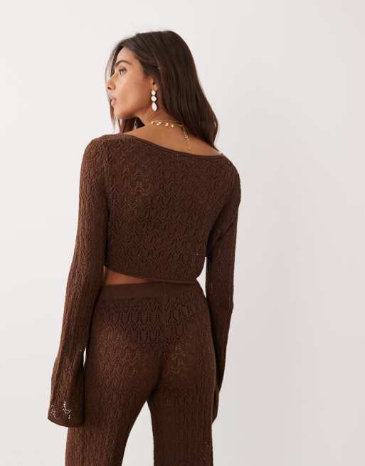 Top marrón chocolate de manga larga con detalle retorcido de croché de Miss Selfridge, 4 de 4