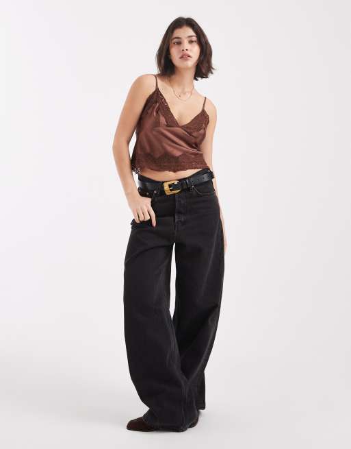Top marrón chocolate de tirantes con detalle de ribetes de encaje de ASOS DESIGN, 2 de 4