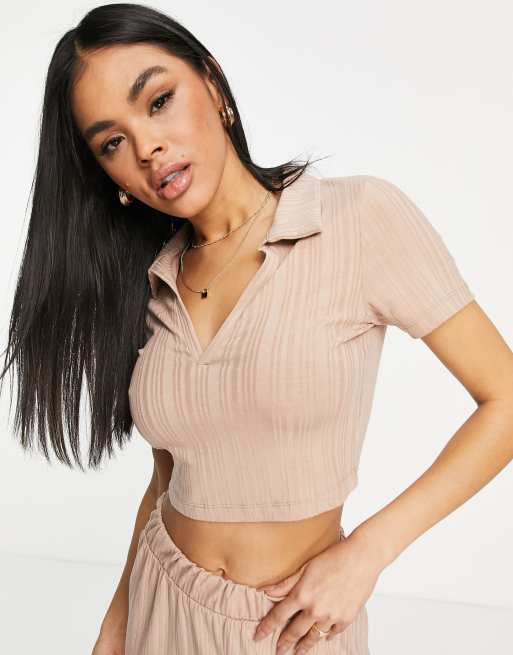 Top marrón de estar por casa con cuello tipo polo de canalé Mix & Match de ASOS DESIGN, 3 de 4
