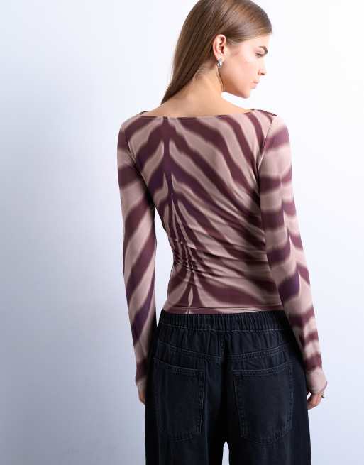 Top marrón de manga larga con estampado de cebra de microfibra de Topshop, 4 de 4