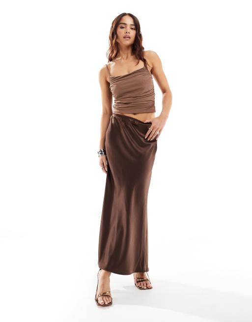 Top marrón medio de tirantes de malla fruncida de New Look, 2 de 4