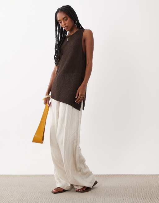 Top marrón moca acampanado de tirantes de punto de cinta de ASOS DESIGN (parte de un conjunto), 2 de 4
