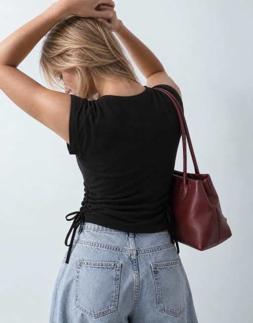 Top mit Cape-Ärmeln und seitlicher Raffung in Schwarz, 7 von 10