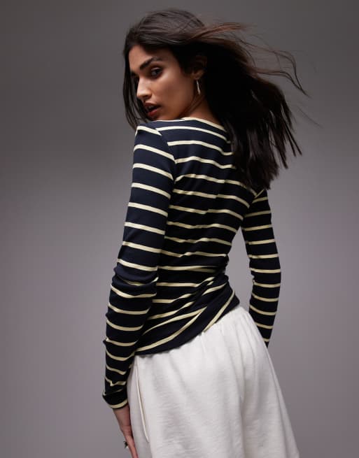 Top multicolor a rayas de manga larga con detalle recogido en el lateral de Topshop, 4 de 4