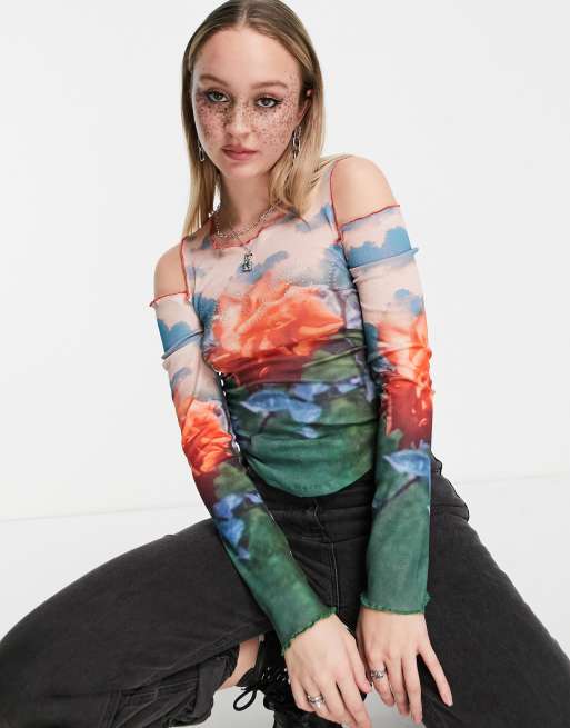 Top multicolor con hombros descubiertos y estampado de ángel de malla de New Girl Order