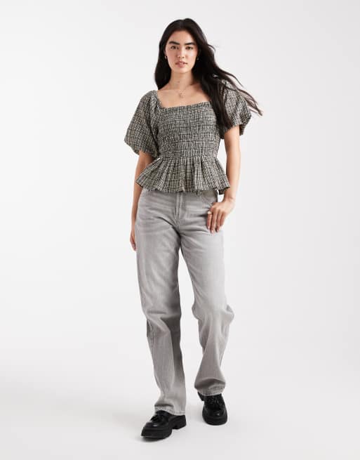 Top negro a cuadros fruncido de estilo mesonera de New Look, 3 de 4