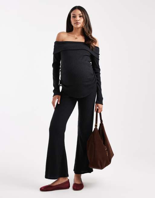 Top negro acanalado de manga larga con escote Bardot de ASOS DESIGN Maternity (parte de un conjunto), 2 de 4