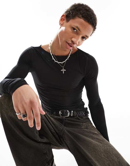Top negro cuello barco hotsell