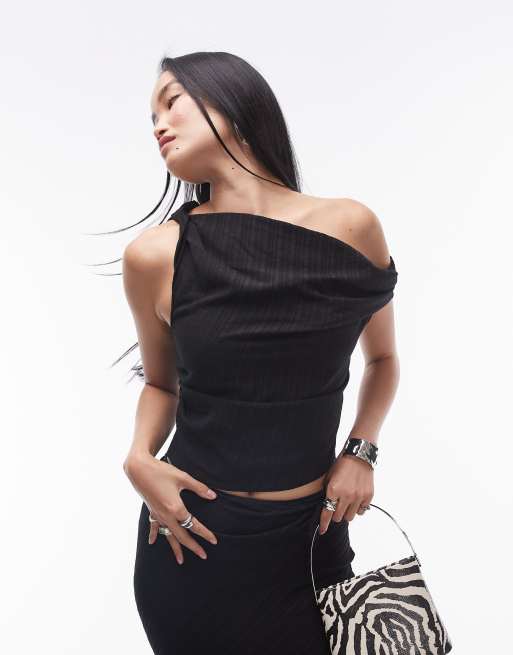 Top negro asimétrico con detalle retorcido de Topshop (parte de un conjunto)