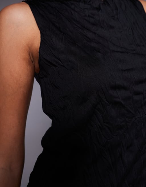 Top negro asimétrico sin mangas de tejido transparente efecto rugoso de ASOS DESIGN, 2 de 4