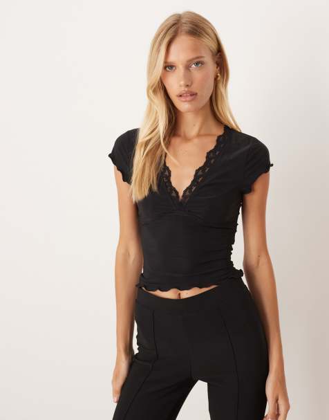 Top negro ceñido con cuello de pico y ribete de encaje de ASOS DESIGN - view 1