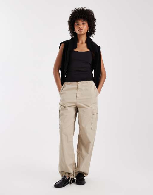 Top negro ceñido de tirantes finos de Vero Moda, 2 de 4