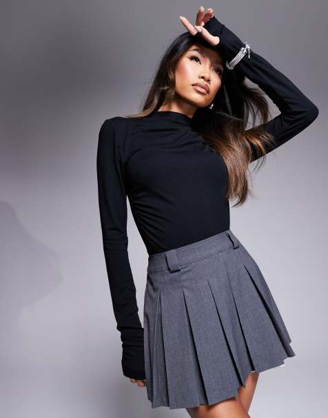 Top negro con cuello alto, orificios para pulgares y detalle fruncido de ASOS DESIGN - view 1