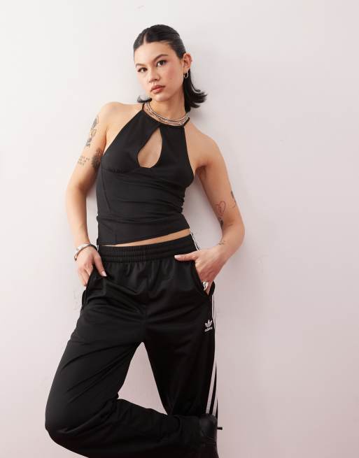 Top negro con cuello halter fruncido y cordón ajustable de Weekday