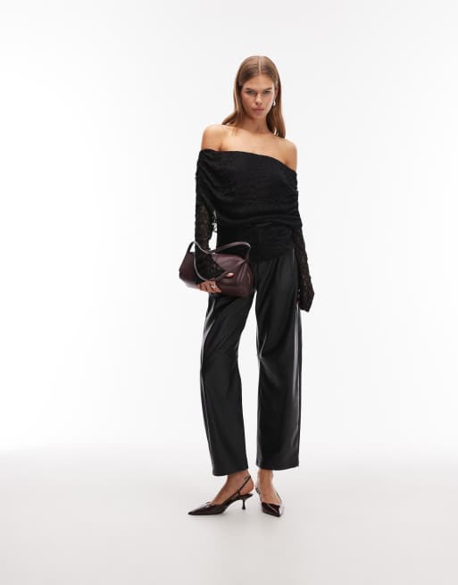 Top negro con escote Bardot plegado de encaje de ASOS DESIGN, 2 de 4