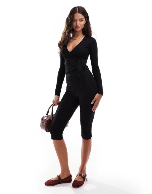 Top negro cruzado de manga larga de punto liso de Miss Selfridge, 3 de 4