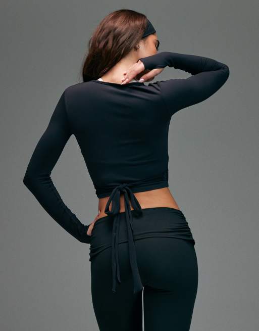 Top negro cruzado de manga larga estilo bailarina de tejido afelpado de 4505, 4 de 4