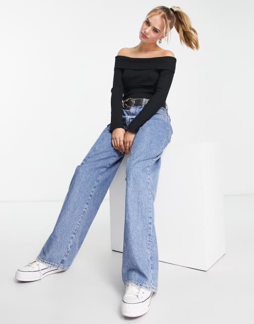 Top negro de manga larga con escote Bardot de canalé de New Look, 4 de 4