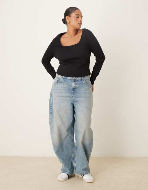 Top negro de manga larga con escote cuadrado de canalé de ASOS DESIGN Curve, 2 de 4