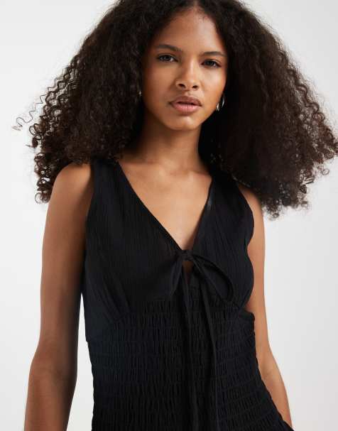 Top negro de tirantes con cuello de pico y cintura fruncida de ASOS DESIGN - view 1