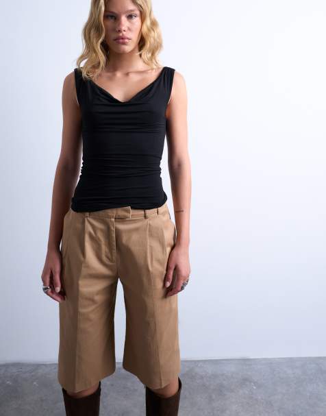 Top negro de tirantes con cuello desbocado de Topshop - view 1