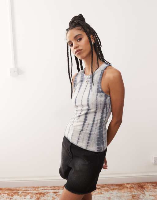 Top negro de tirantes con efecto tie dye de Weekday , 2 de 4