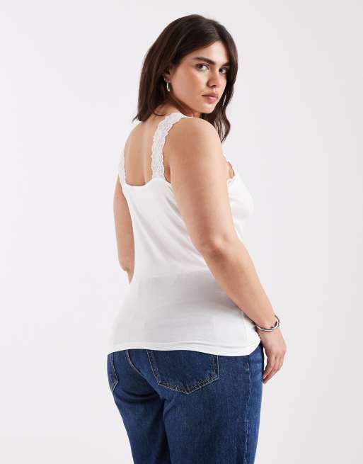Top negro de tirantes de punto con ribete de encaje de Vero Moda Curve, 4 de 4