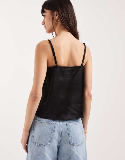 Top negro de tirantes de satén con ribete de encaje de ASOS DESIGN, 4 de 4