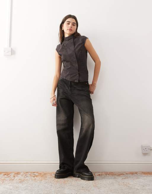 Top negro lavado con mangas de casquillo y cuello alto de Weekday, 3 de 4