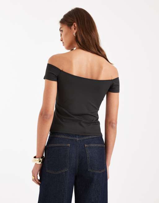 Top negro moldeador de manga corta con escote Bardot de ASOS DESIGN, 4 de 4