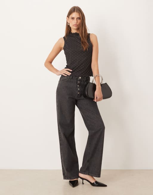 Top negro sin mangas con estampado de lunares y bajo ondulado de malla de ASOS DESIGN, 3 de 4