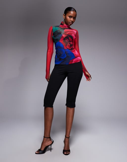 Top rojo con estampado floral difuminado y cuello alto de malla Zadie de AFRM (parte de un conjunto), 3 de 4
