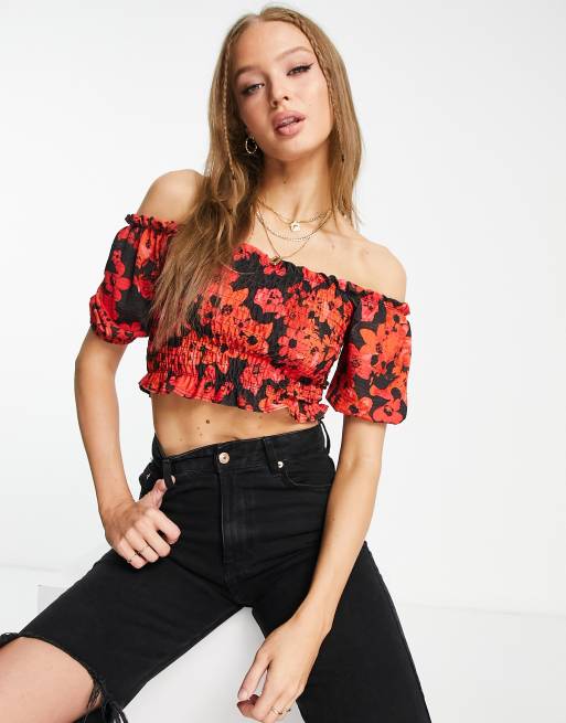 Top rojo multicolor fruncido con escote Bardot de Miss Selfridge 