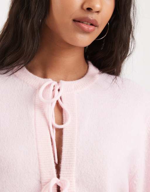 Top rosa claro de manga corta y corte cuadrado con lazada delantera de punto de ONLY, 2 de 4