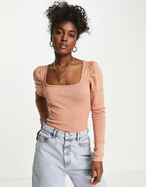 Top rosa con mangas abullonadas de punto Wild de Keepsake