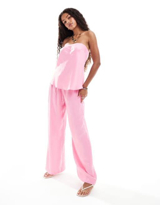 Top rosa de corte trapecio alargado con escote palabra de honor de satén de ASOS DESIGN (parte de un conjunto), 3 de 4