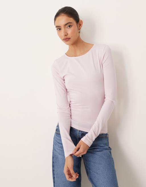 Top rosa de manga larga con cuello redondo de punto liso suave de Gina Tricot