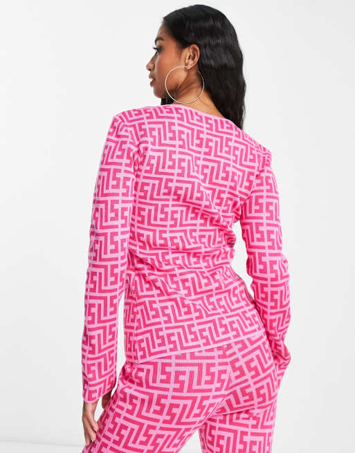 Top rosa entallado con estampado geométrico de SIMMI Petite (parte