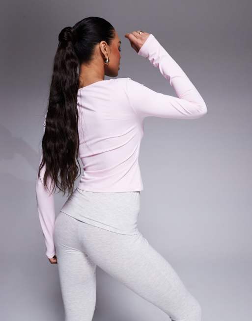 Top rosa pastel ceñido de manga larga con busto fruncido de ASOS DESIGN, 4 de 4