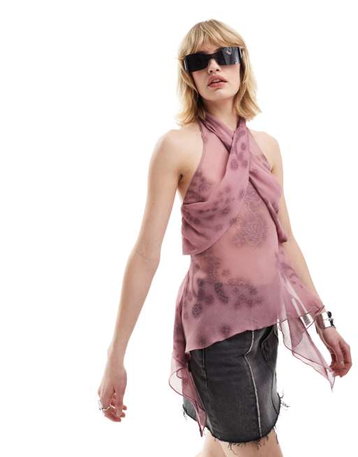 Top rosa transparente con estampado abstracto y cuello halter subido de COLLUSION