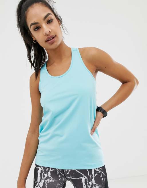 Top sin mangas de corte holgado y espalda de nadador con malla de ASOS 4505