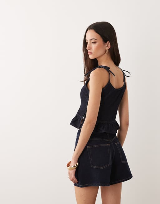Top vaquero de tirantes con detalle de lazada de ASOS DESIGN, 4 de 4