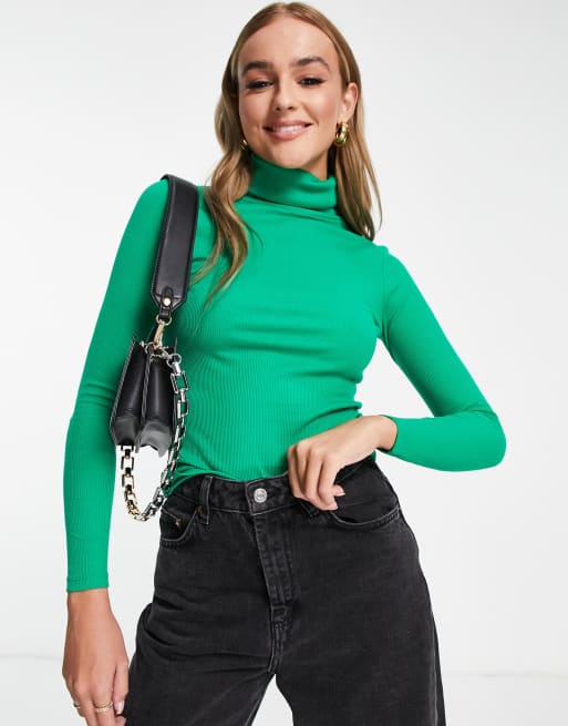 Top verde con cuello vuelto de canalé de New Look, 3 de 4