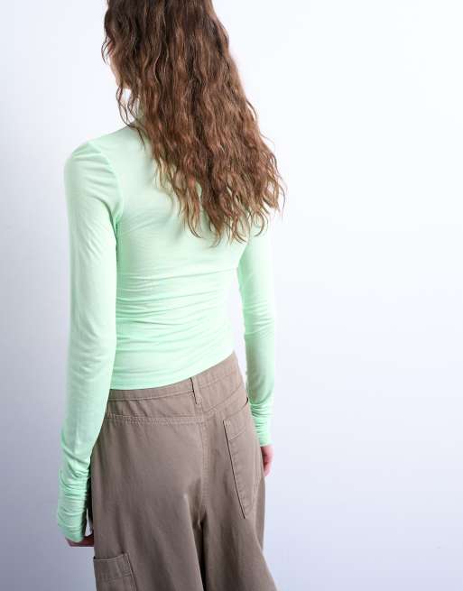 Top verde menta de manga larga con cuello alto de viscosa de Topshop, 4 de 4