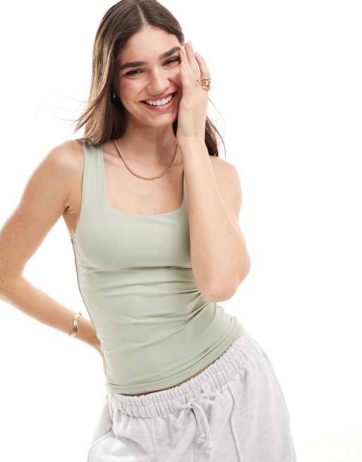 Top verde salvia reversible sin mangas ni costuras con escote cuadrado de ONLY 