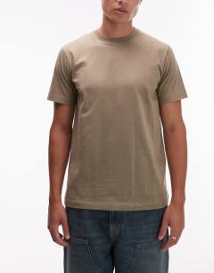 Model wearing 5 pack classic fit t-shirt in white, ecru, khaki, charcoal and black